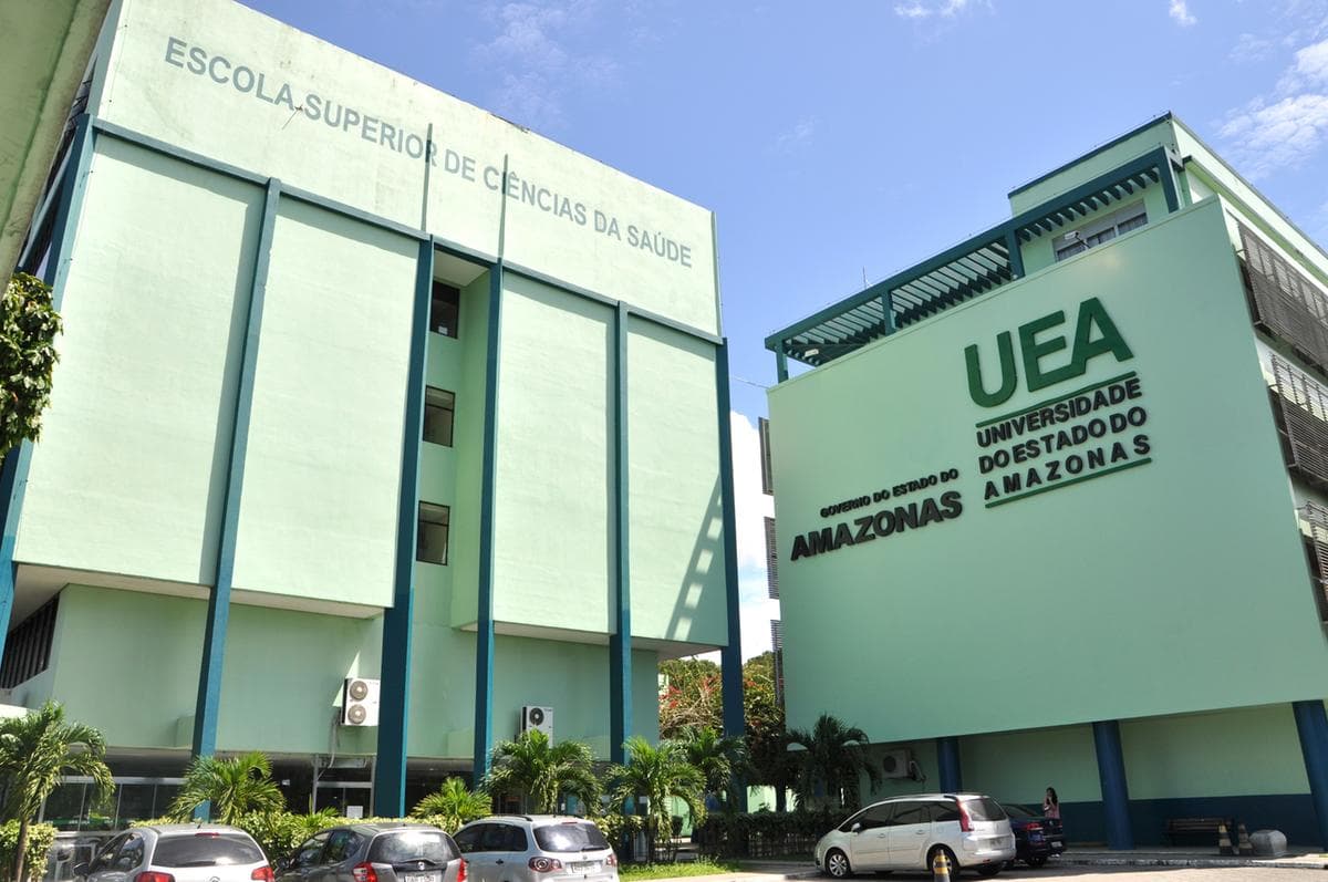 Inscrições para 4,4 mil vagas da UEA terminam nesta quinta (13)