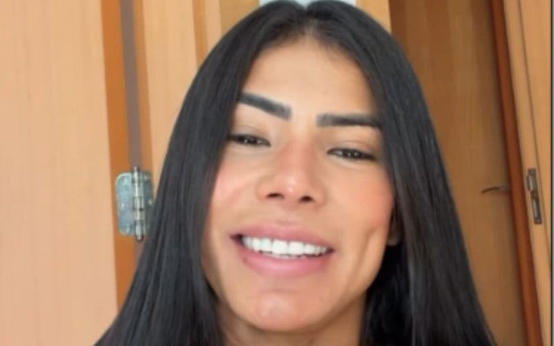 Marciele Albuquerque diz sofrer com alopecia emocional