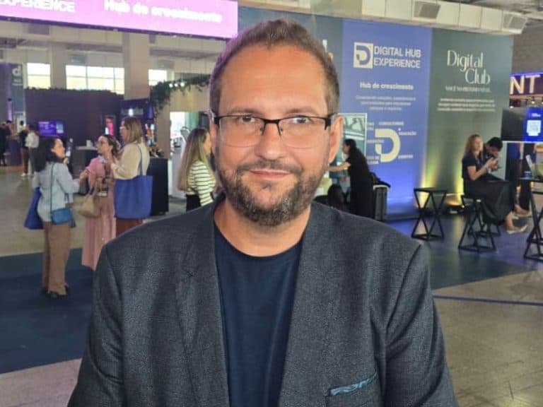 Roberto Reis no DSX 2026: ‘O podcast revolucionou a comunicação política’