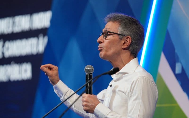 Pré-candidato à Presidência, Zema promete privatizar Petrobras e Banco Central