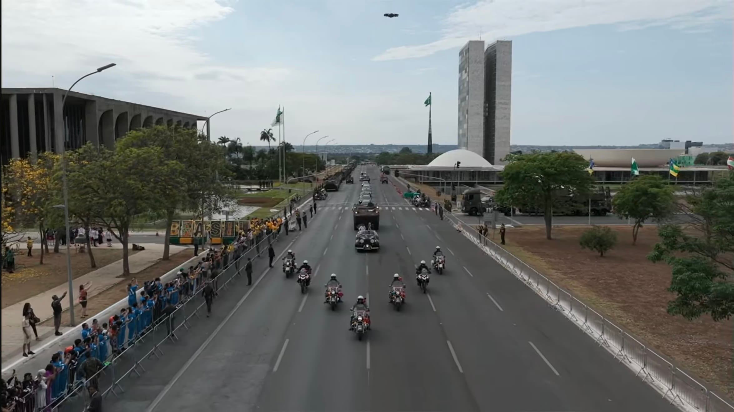 Desfile de 7 de Setembro reúne 70 mil pessoas na Esplanada, estima governo Lula