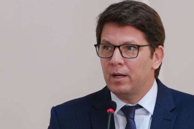 PF investiga R$ 2 milhões em emendas de Mario Frias ao filme de Bolsonaro