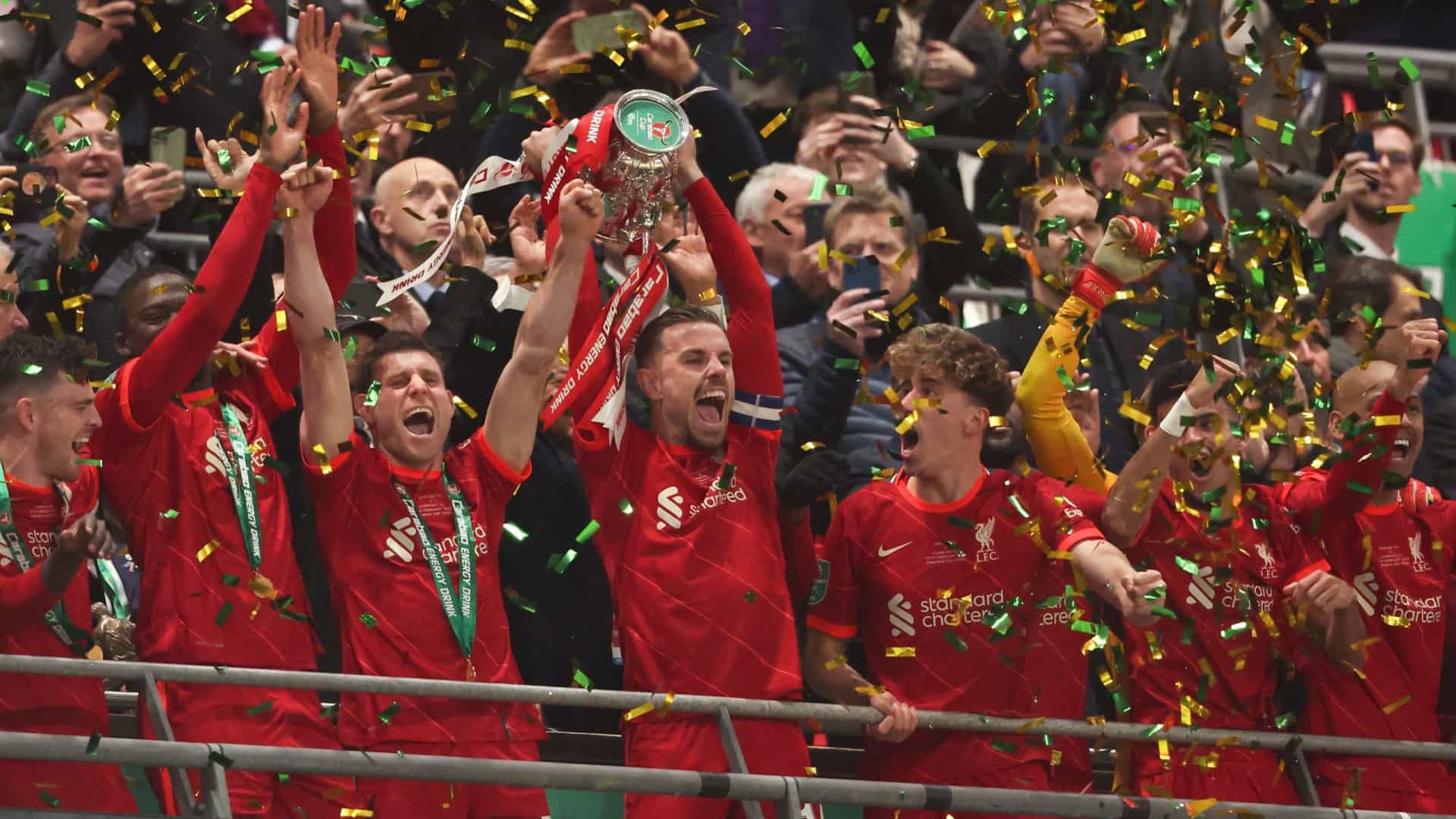 Liverpool bate Chelsea nos pênaltis e garante o título da Copa da Liga