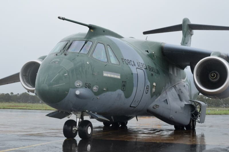 Avião da FAB parte em missão de resgate de brasileiros na Polônia