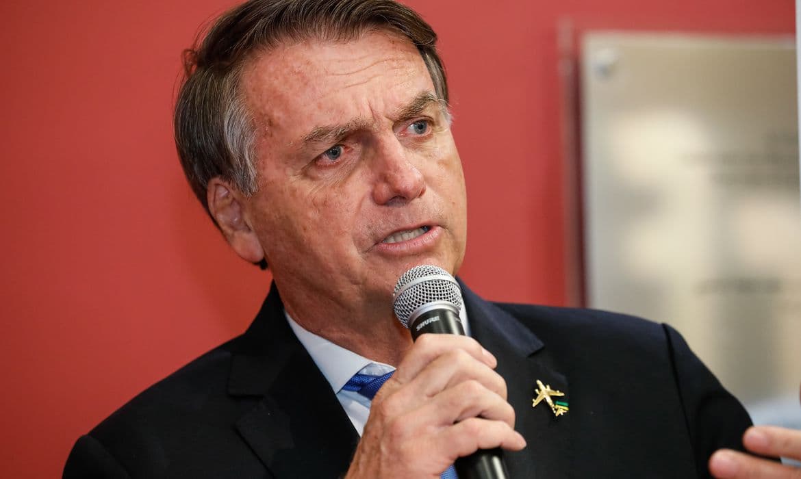 Visita de Bolsonaro a Manaus tem reunião reservada com líderes religiosos