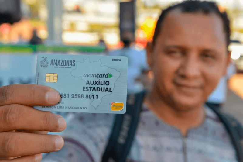 Wilson Lima antecipa pagamento de maio do Auxílio Estadual
