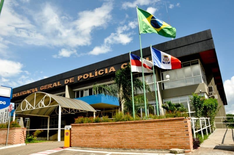 Homem é preso em Manaus após dar golpe no próprio pai idoso