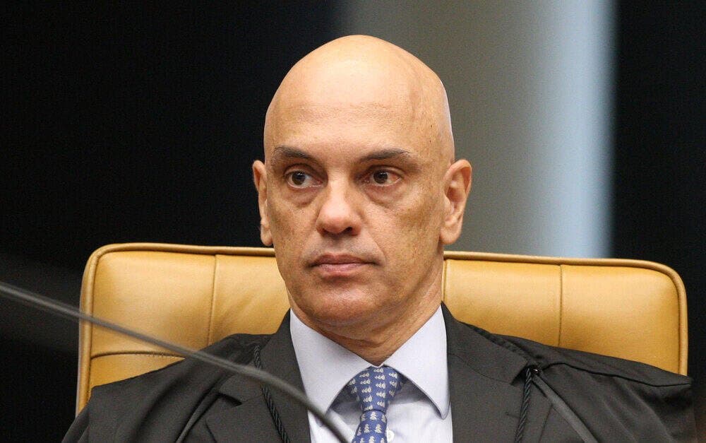Presidente do TSE determina que Tiradentes evite ataques a Braga