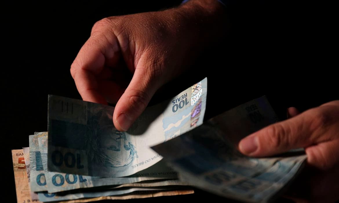 Doações eleitorais de pessoas físicas ultrapassam R$ 1 bilhão nas eleições de 2024; veja os principais doadores