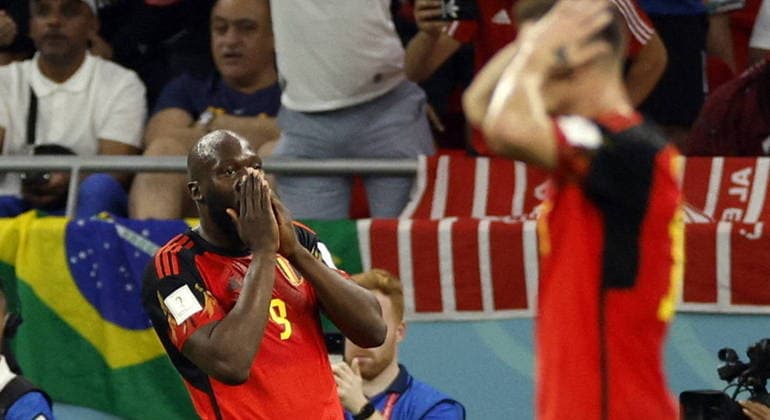 Em jogo tenso, Croácia elimina Bélgica e vai às oitavas da Copa