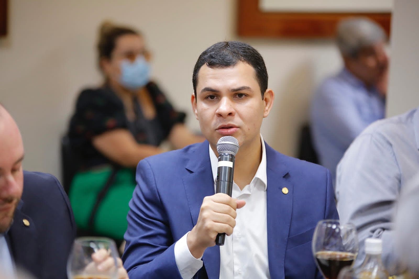 “Pau que bate em Chico, também tem que bater em Francisco”, diz Saullo sobre nota do União Brasil