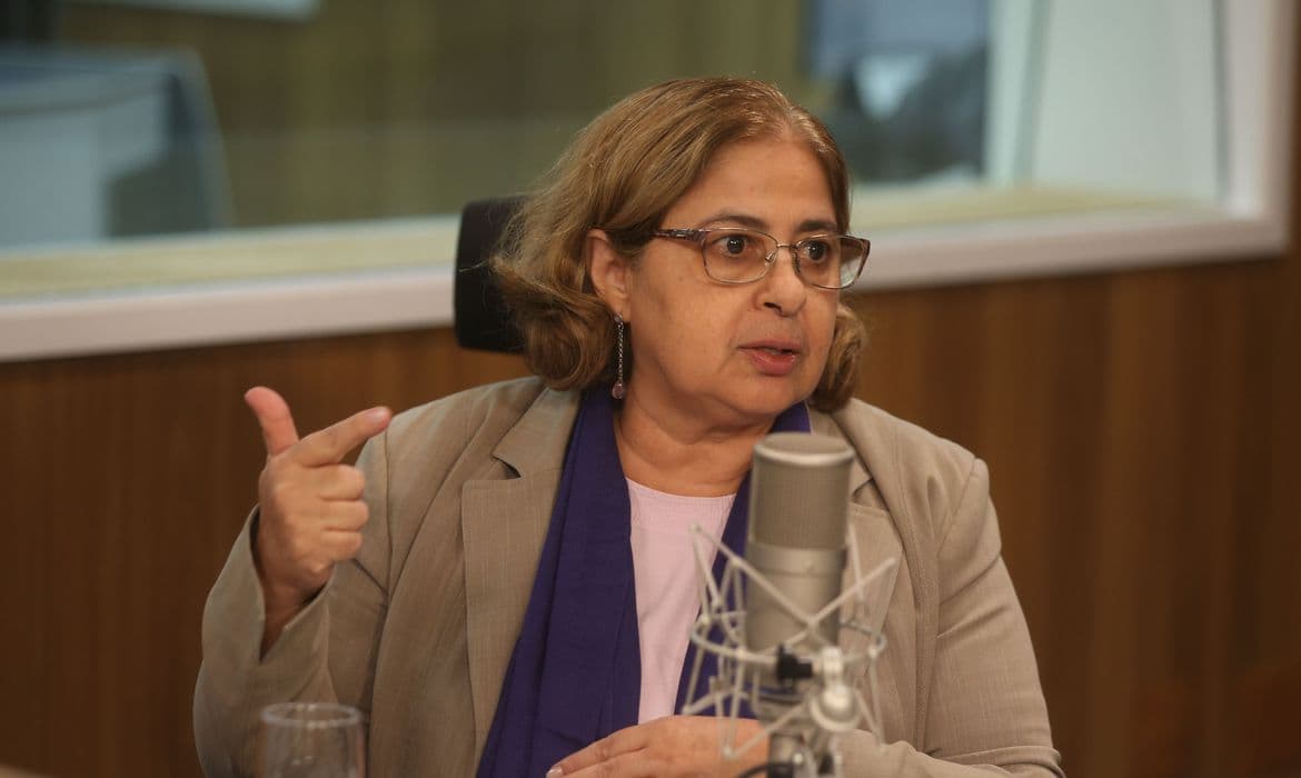 Ministra das mulheres visita Manaus para lançamento de campanha contra feminicídio nesta quinta (19)