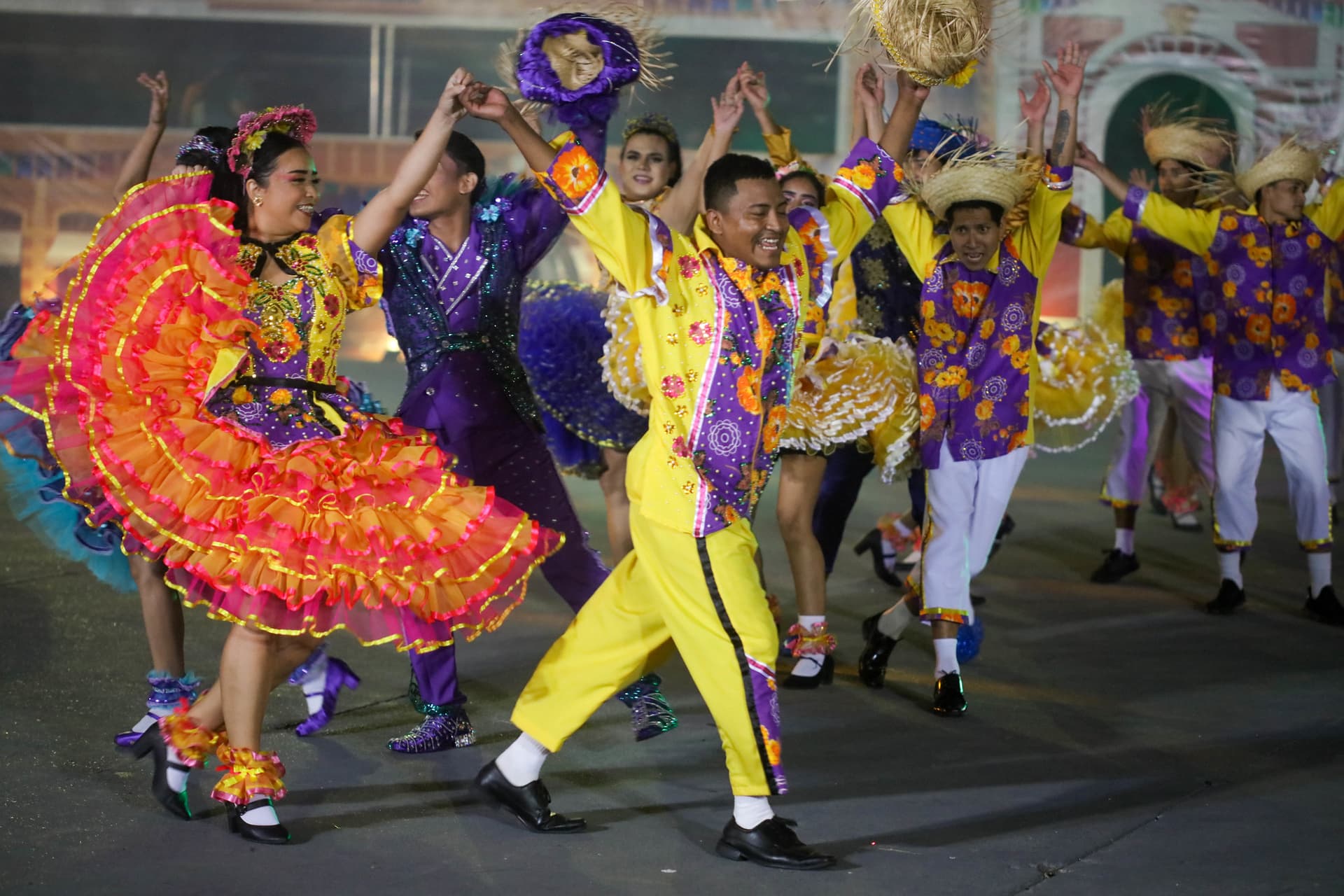 Em oito dias, quase 55 mil pessoas prestigiam o Festival Folclórico do Amazonas
