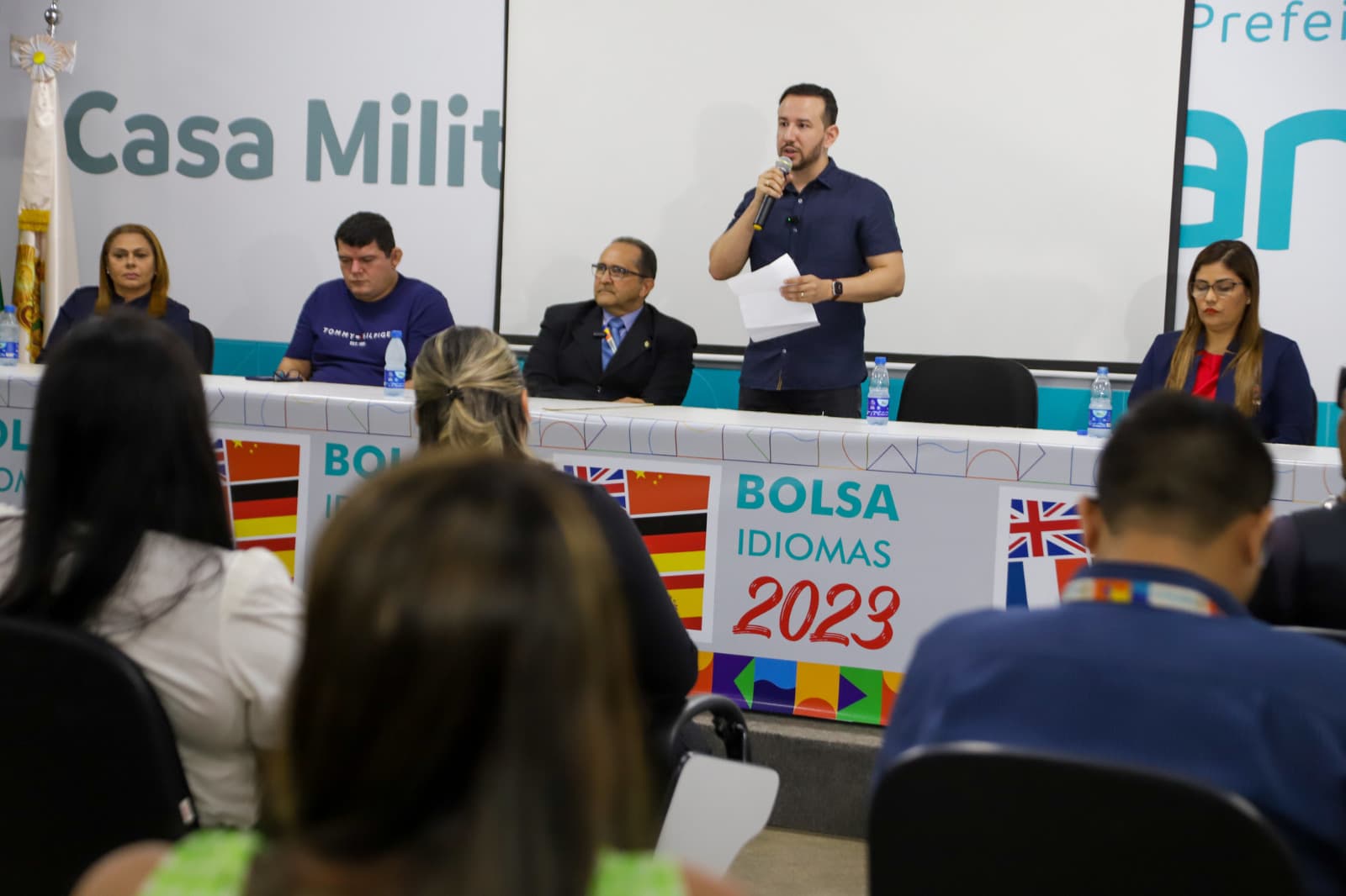 Entrega de documentos do Bolsa Idiomas tem prazo prorrogado. Confira