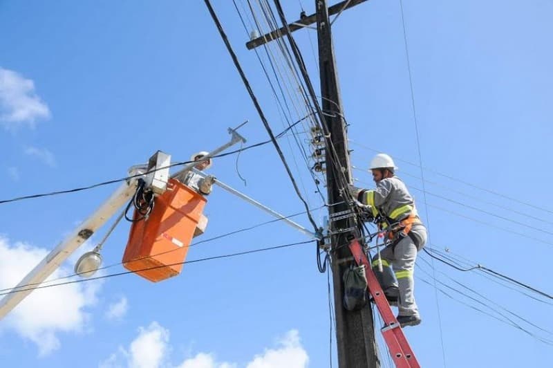 Veja quais bairros de Manaus ficarão sem energia elétrica neste domingo (23)