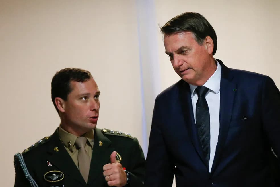 Moraes autoriza pedido da PF e Bolsonaro será investigado pelo FBI