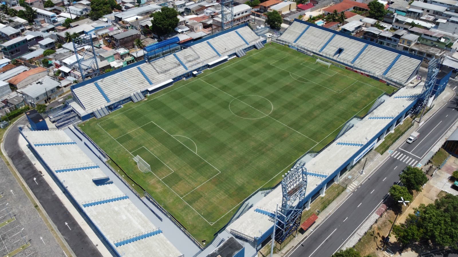 Nacional FC e Parnahyba SC se enfrentam neste domingo em Manaus
