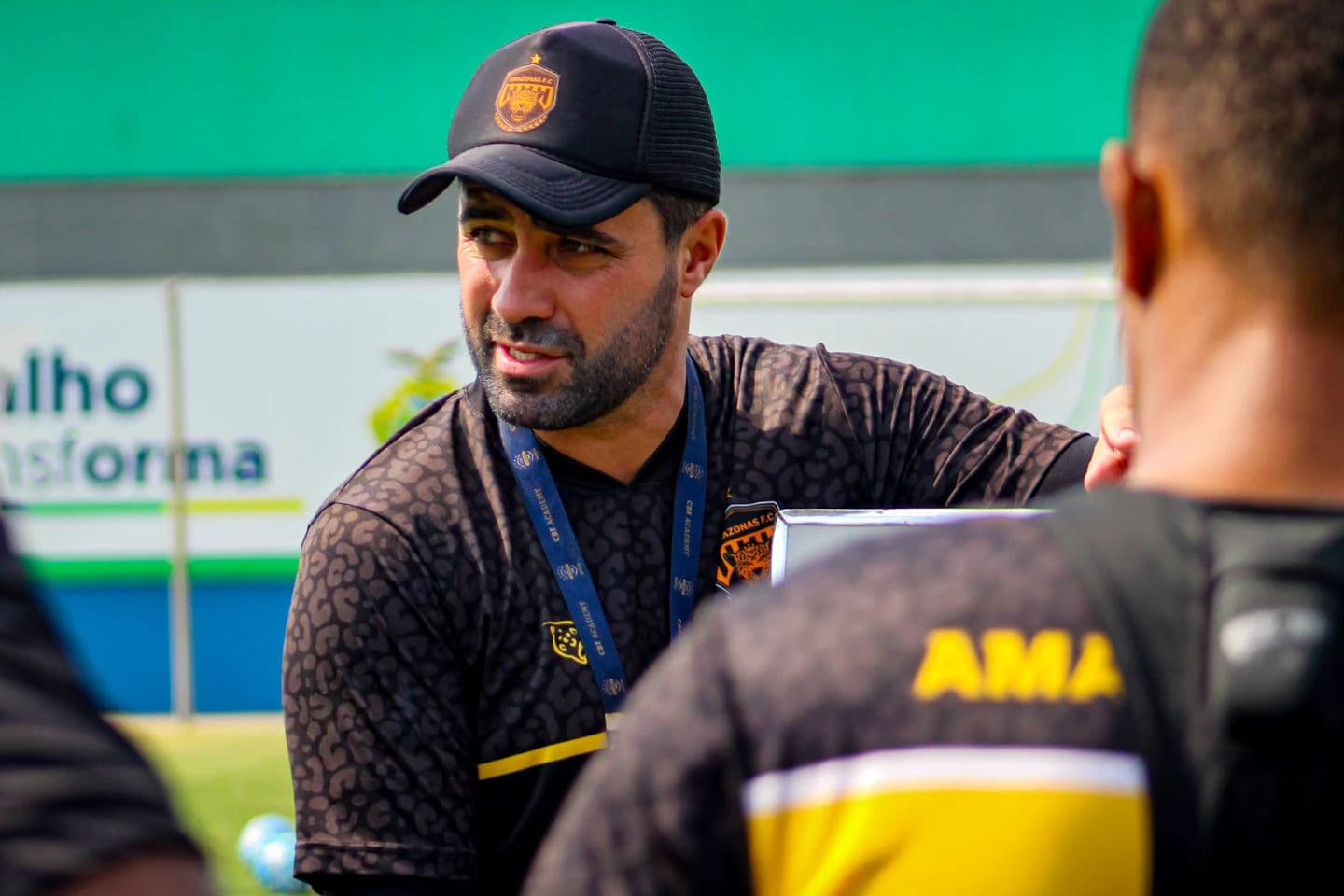 Amazonas FC demite técnico após derrota para o Paysandu