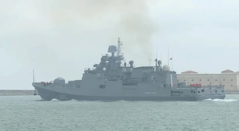 Ucrânia afirma ter destruído navio de guerra da Rússia no Mar Negro
