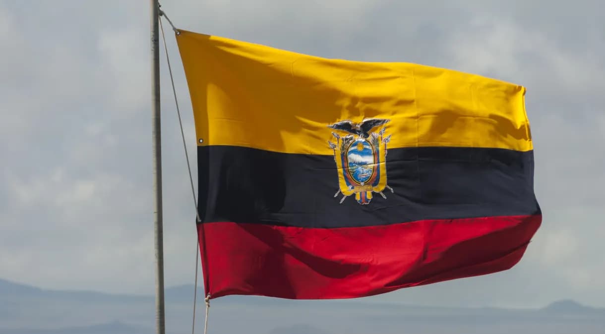 Corte Constitucional do Equador descriminaliza a eutanásia