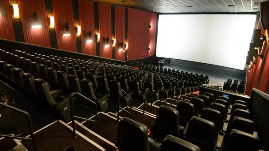 De volta às salas: 2026 marca a retomada do público aos cinemas no Brasil?