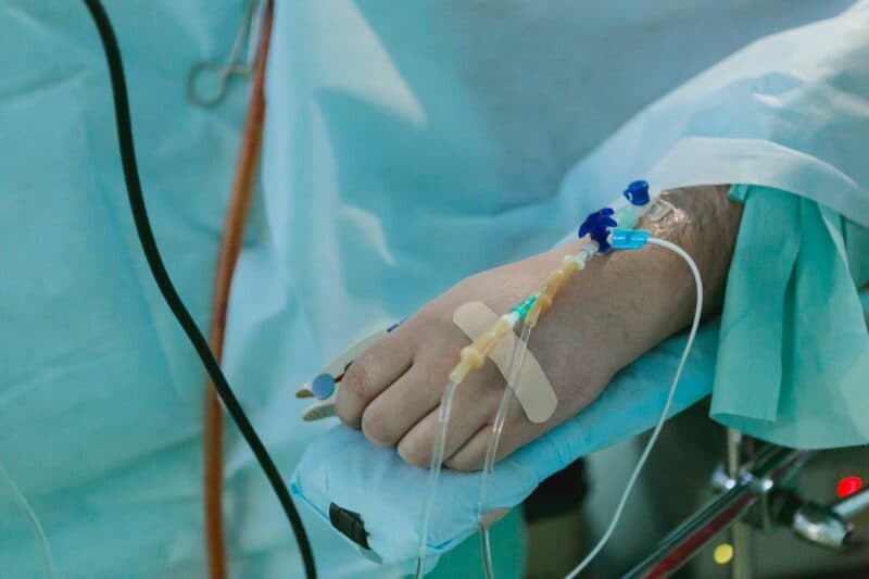 SUS terá R$ 887 milhões para aumentar cuidados paliativos para pacientes terminais