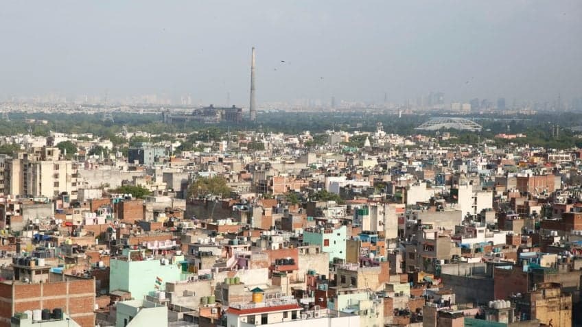 Índia registra temperatura recorde nacional com 52,3ºc e governo raciona água