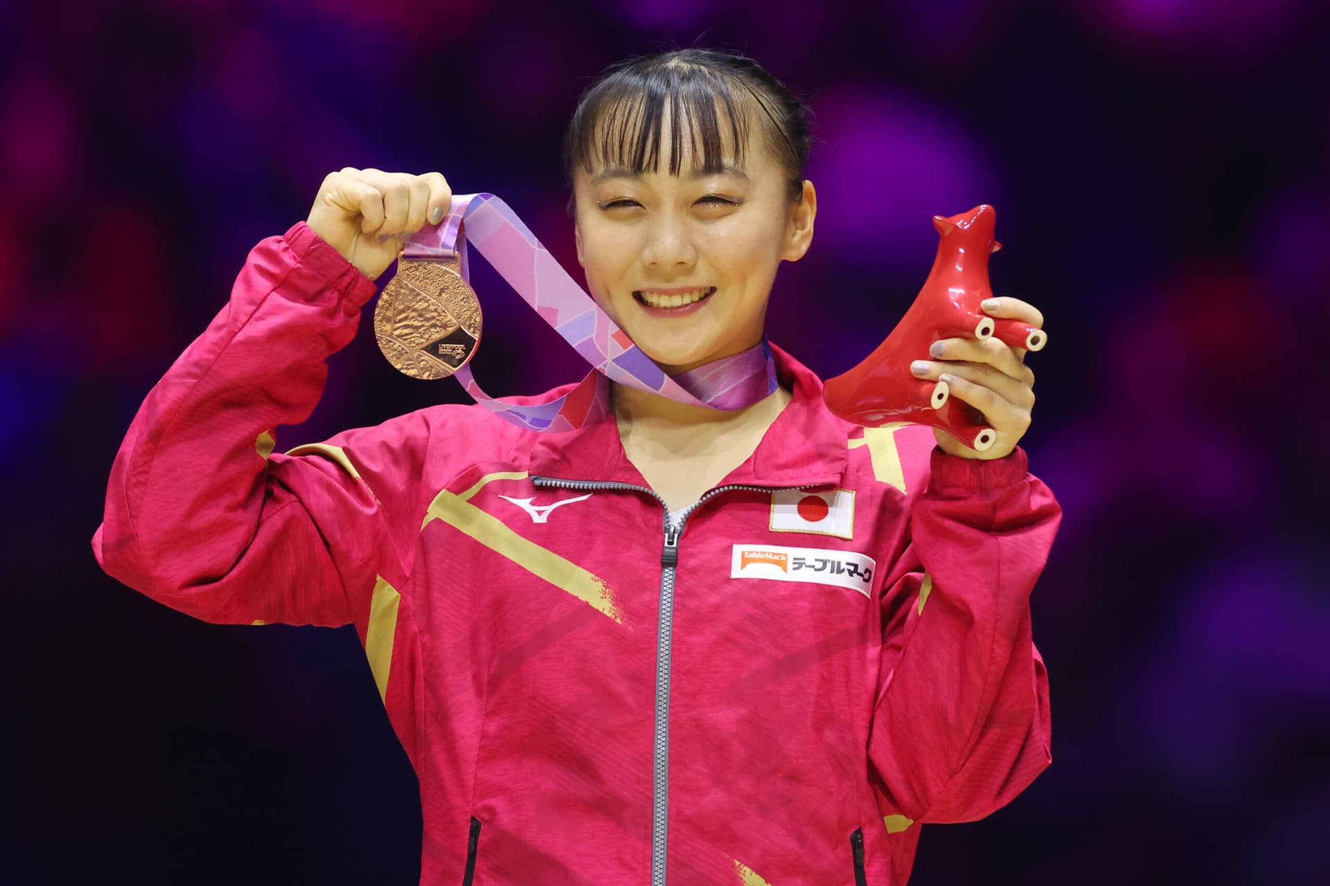 Ginasta japonesa Shoko Miyata é banida das Olímpiadas por beber e fumar antes dos 21 anos