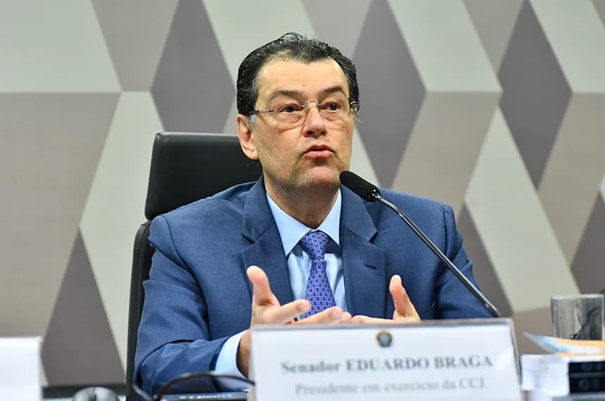 Na CMM, Eduardo Braga detalha benefícios da reforma tributária para o Amazonas: “Expectativa é muito positiva”