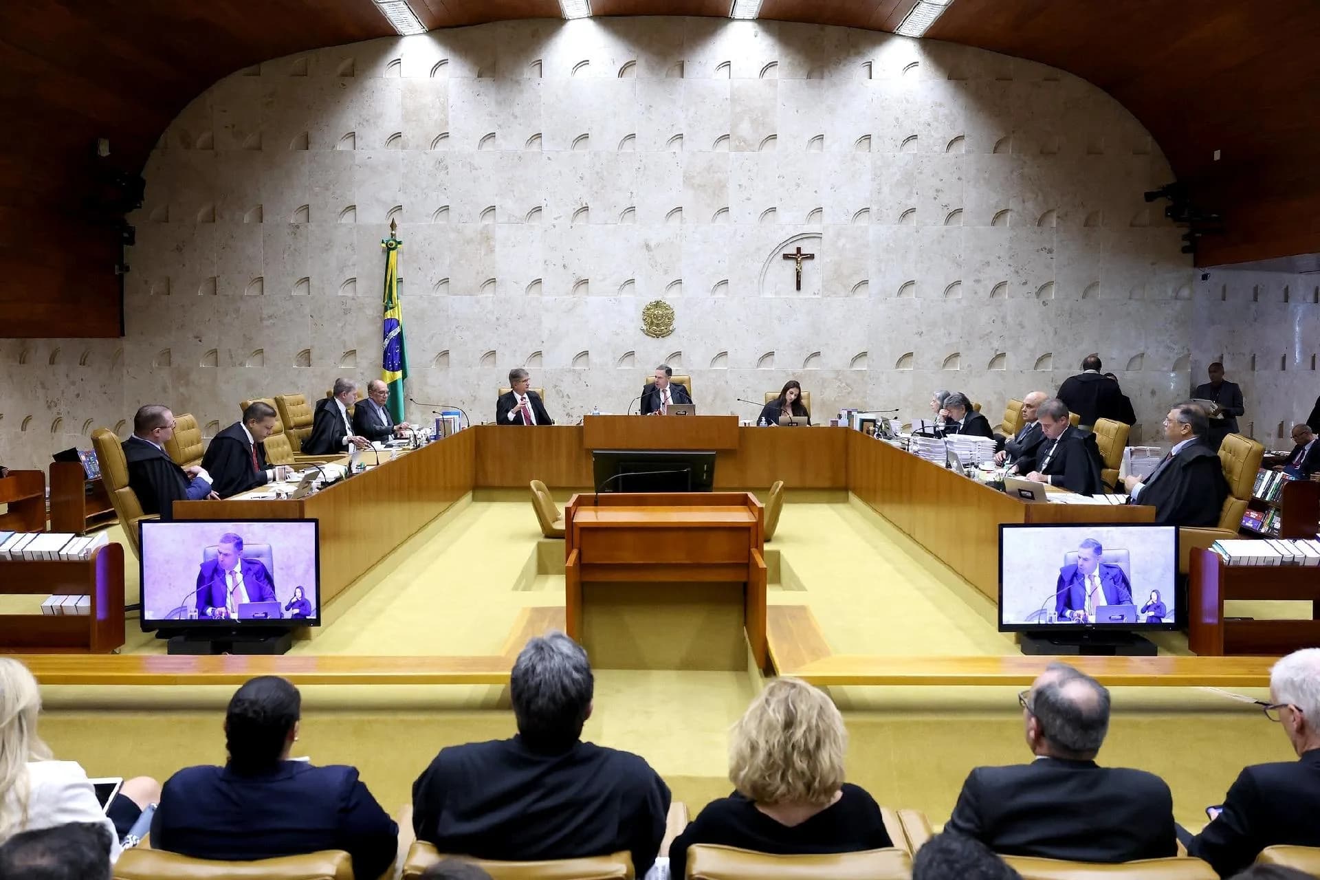 STF forma maioria para derrubar lei que proíbe linguagem neutra nas escolas de cidade do interior de SP