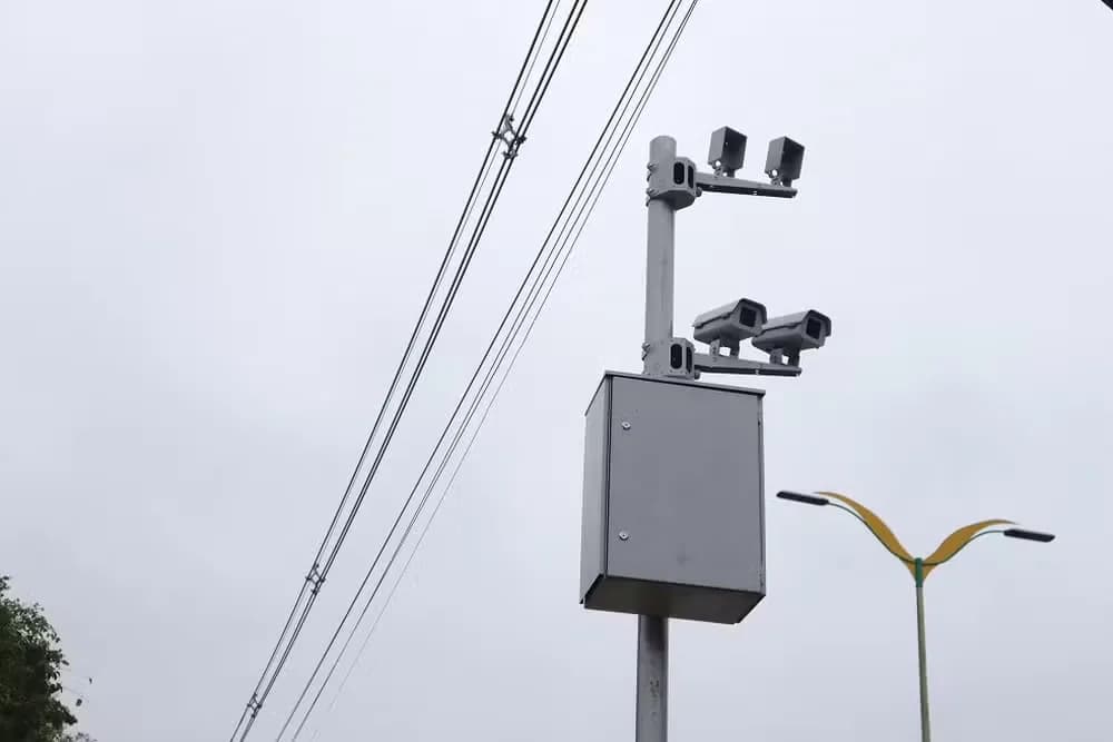 Radares de controle de velocidade começarão a multar em 2 de janeiro de 2025 em Manaus