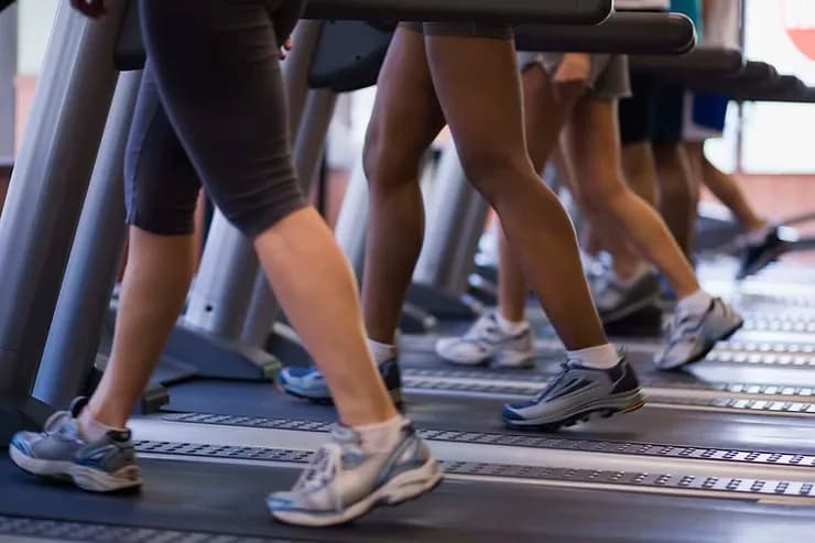 Treino em Jejum: saiba sobre os benefícios e riscos para cada nível de condicionamento