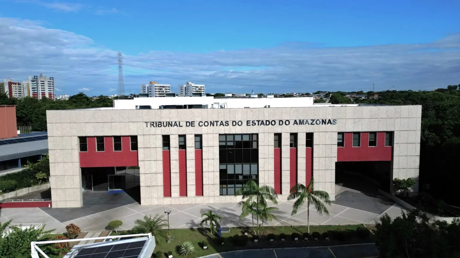Três prefeituras amazonenses ultrapassam limite legal de gastos com servidores, diz TCE-AM