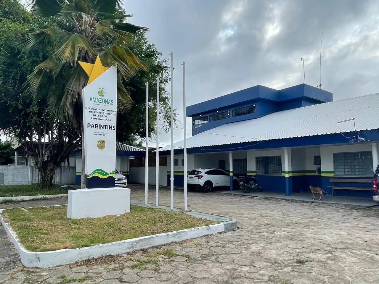 Em Parintins, polícia prende assistente social por abandono de incapaz da filha diagnosticada com esquizofrenia