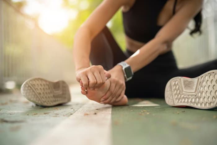 Fascite plantar: entenda causas e tratamentos para o problema