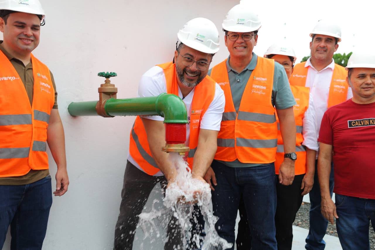 Wilson Lima entrega obras do Prosai Parintins: “É uma obra de R$ 600 milhões”