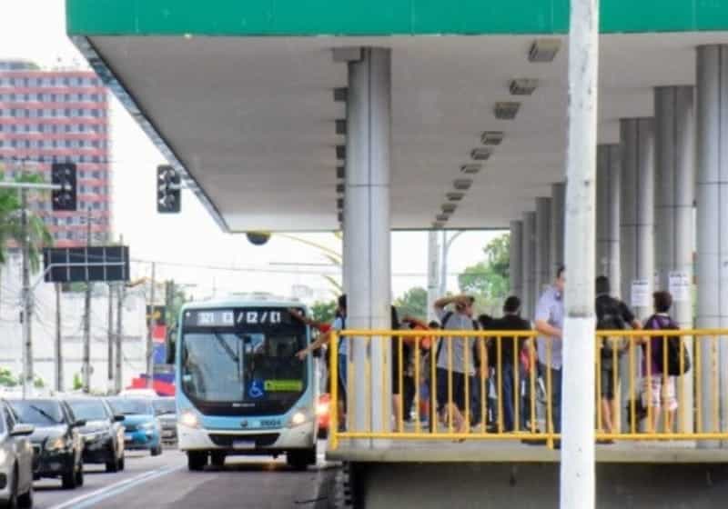 Governo do Amazonas diz cumprir acordo sobre pagamentos do Passe Livre Estudantil
