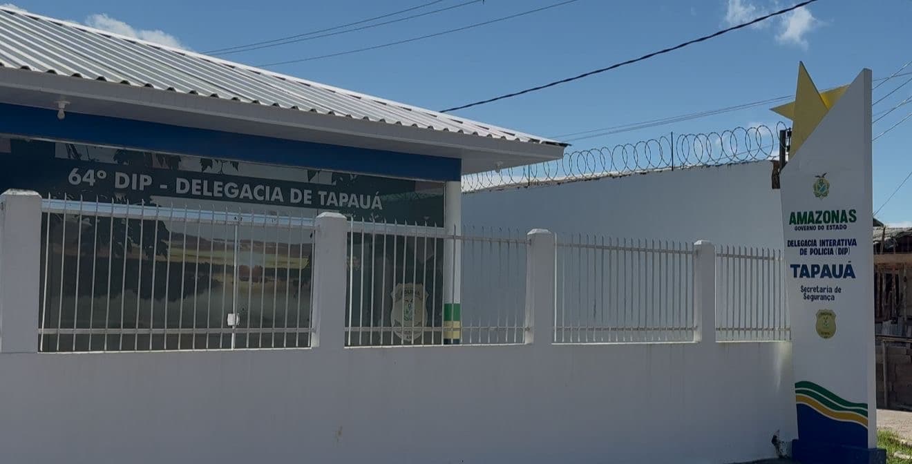 Homem ataca a facadas suspeito de se envolver com sua ex e é preso