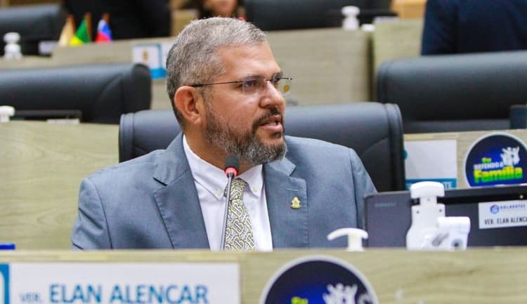 TRE-AM suspende cassação de Elan Alencar até decisão do TSE