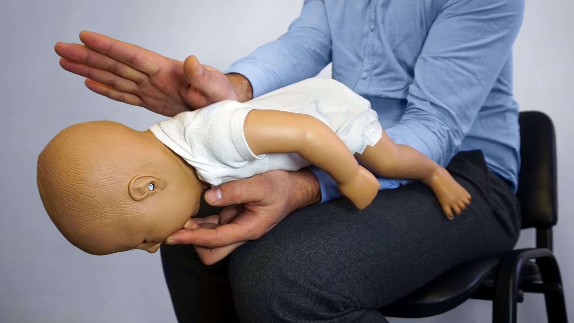 Manobra de Heimlich pode se tornar curso obrigatório para gestantes de Manaus
