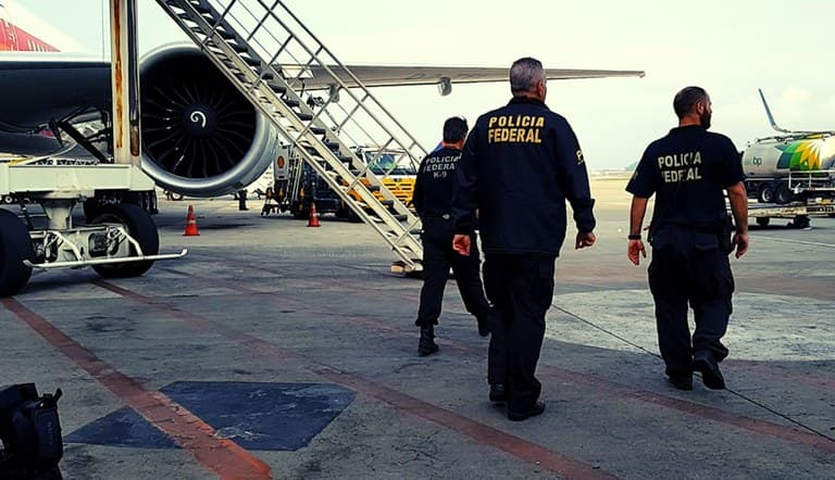 Mulher é presa com 13 kg de maconha em mala no Aeroporto de Manaus