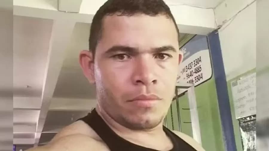 Homem é flagrado pela esposa em motel, tenta fugir e acaba matando mototaxista, no CE