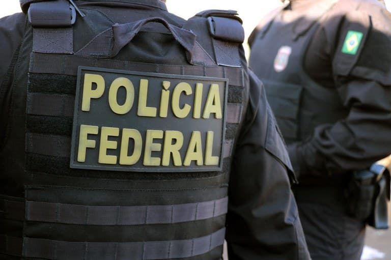PF e PMAM prendem homem condenado por homicídio qualificado em Manaus
