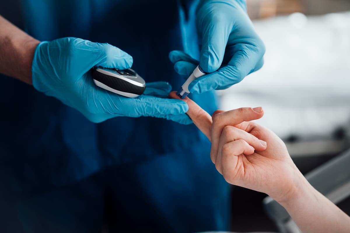 Diabetes: Endocrinologistas apontam hábitos que ajudam a evitar a doença