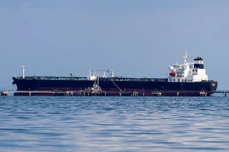 EUA interceptam terceiro navio vindo da costa da Venezuela, dizem fontes