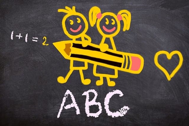 Adaptação escolar exige acolhimento e preparo para crianças com autismo