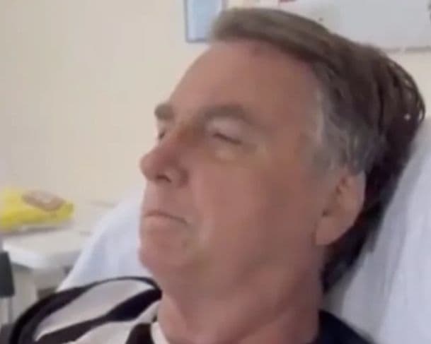 Defesa de Bolsonaro diz que Moraes viola direitos fundamentais ao negar transferência do ex-presidente para um hospital