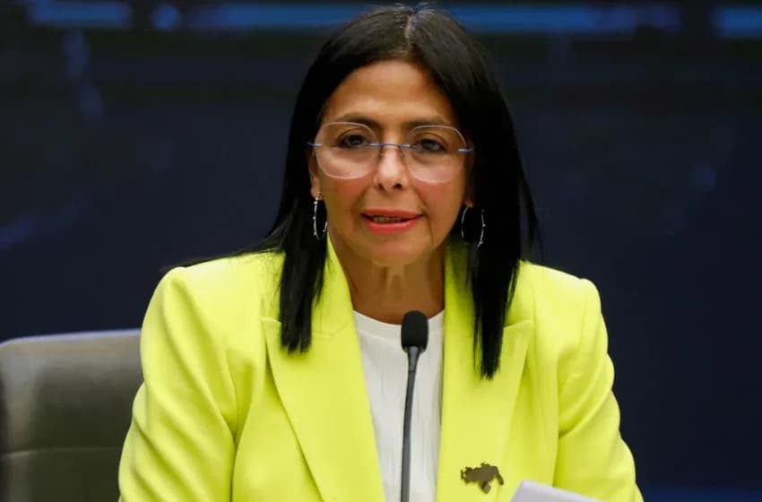 Venezuela anuncia envio do primeiro carregamento de petróleo para os EUA