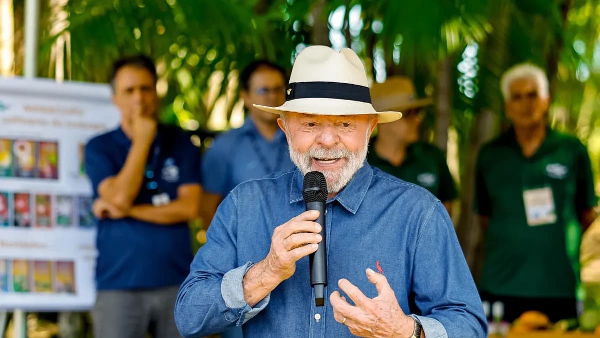 Governo Lula lança cartilha para ‘prestar contas’ de investimentos no Amazonas