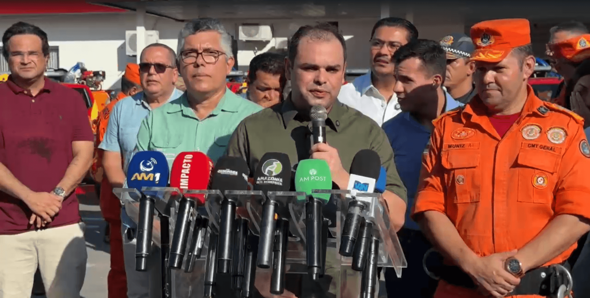 Roberto Cidade anuncia envio de 300 bombeiros para áreas com maior risco de incêndios